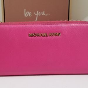 MK wallet